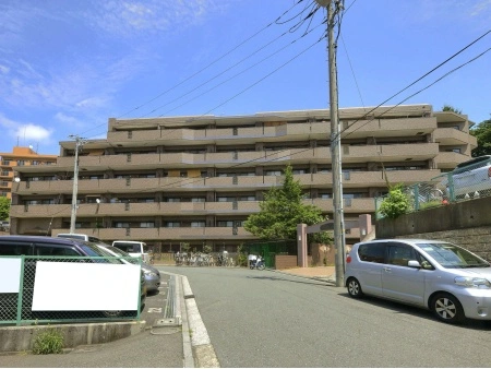 レックス西寺尾ガーデンヒルズ