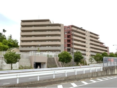 ロイヤルクレスト下永谷