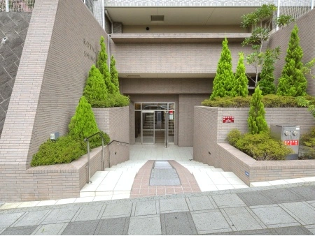 ロイヤルクレスト下永谷