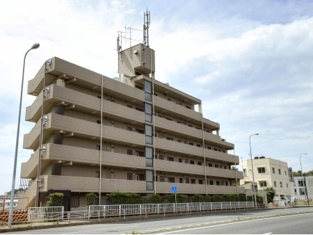 ロイヤルステージ東寺尾
