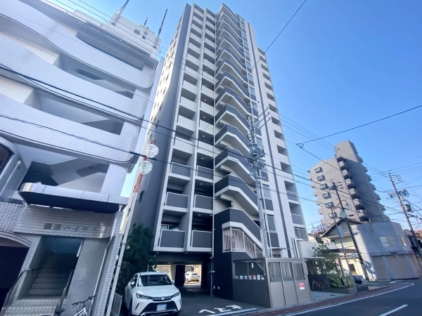 ファミリアーレ名駅アクシス