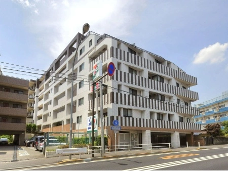 ロワール岸根公園