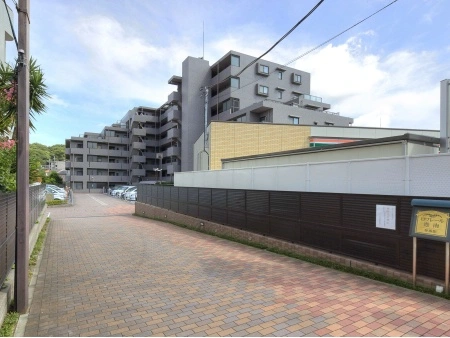 ロワレール港南参番館