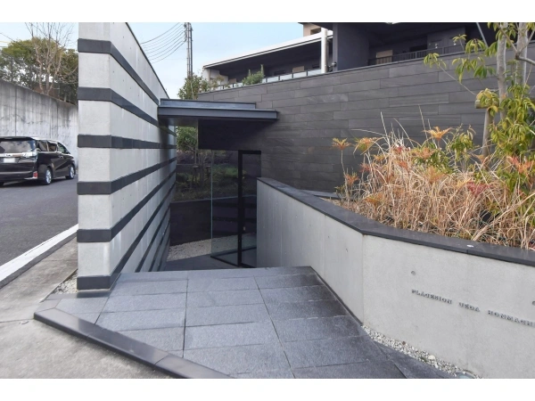 プラセシオン植田本町