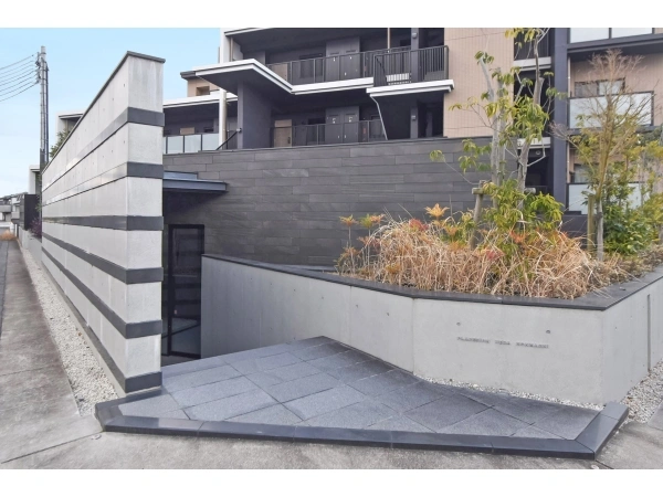 プラセシオン植田本町