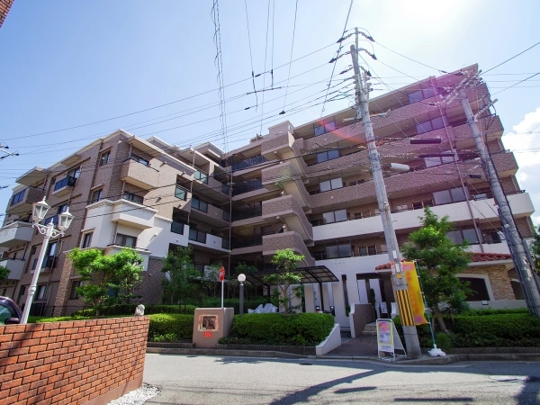 ルネ宝塚南口パレノーブル