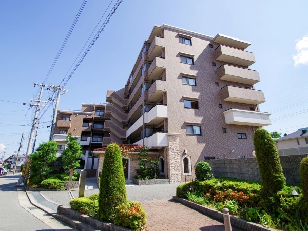ルネ宝塚南口パレノーブル