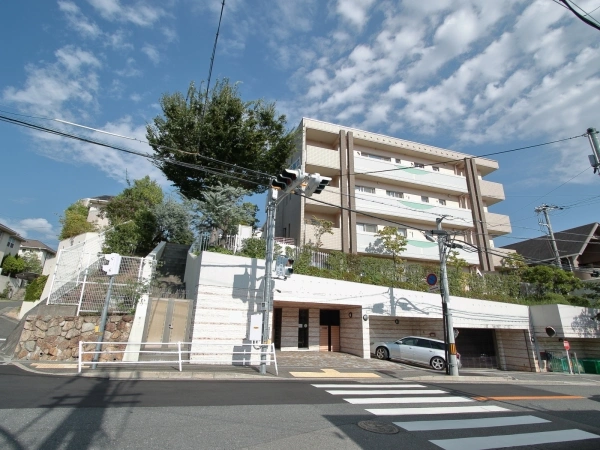 レスタージュ甲陽園ビブランジュ