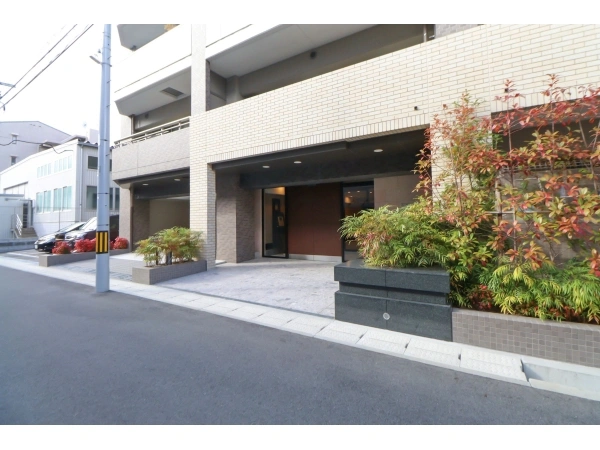 ワコーレ六甲道記田町 