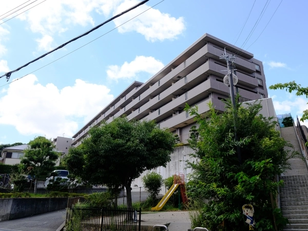 ライオンズマンション箕面瀬川