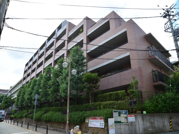 神戸山本通パーク・ホームズ