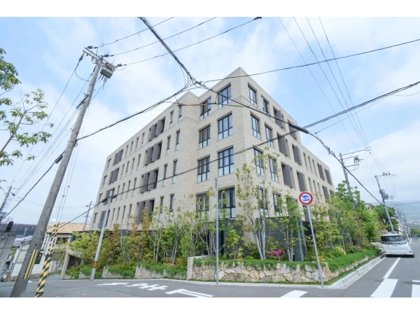 ザ・パークハウス芦屋川西町 