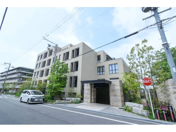 ザ・パークハウス芦屋川西町 