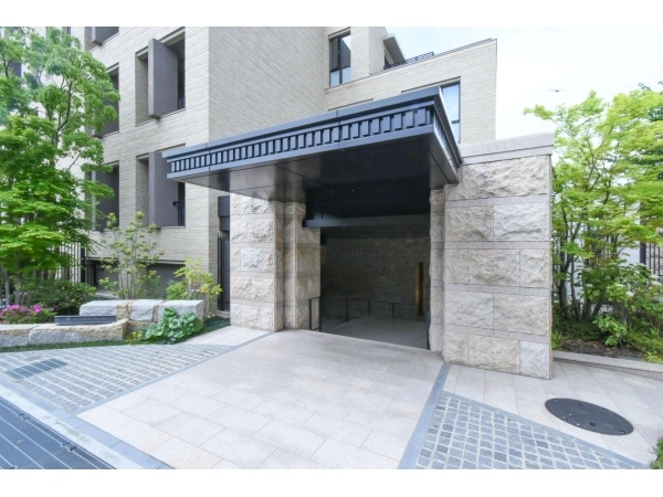 ザ・パークハウス芦屋川西町 