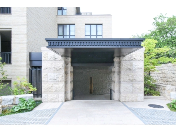 ザ・パークハウス芦屋川西町 