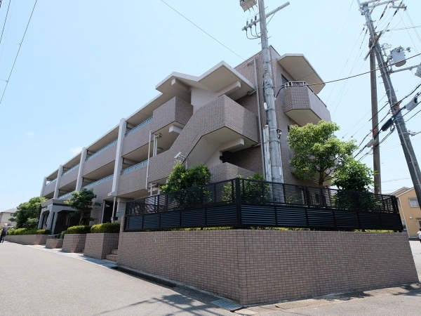 ロイヤルシャトー枚方牧野