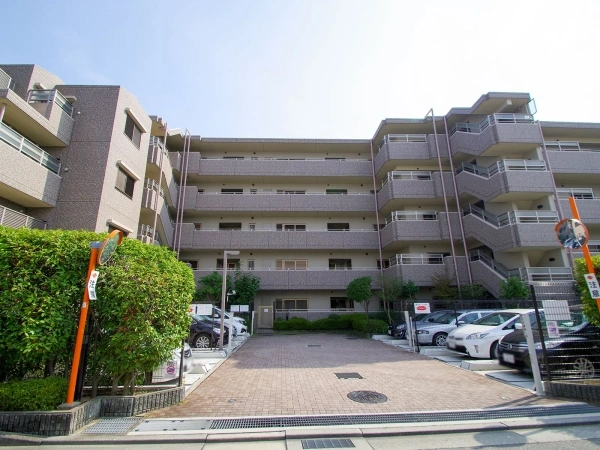 ローレルコート塚口町