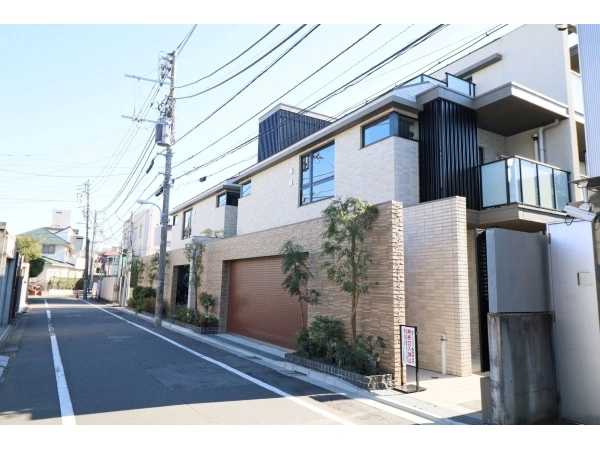 リリーゼ目白近衛町