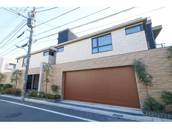 リリーゼ目白近衛町