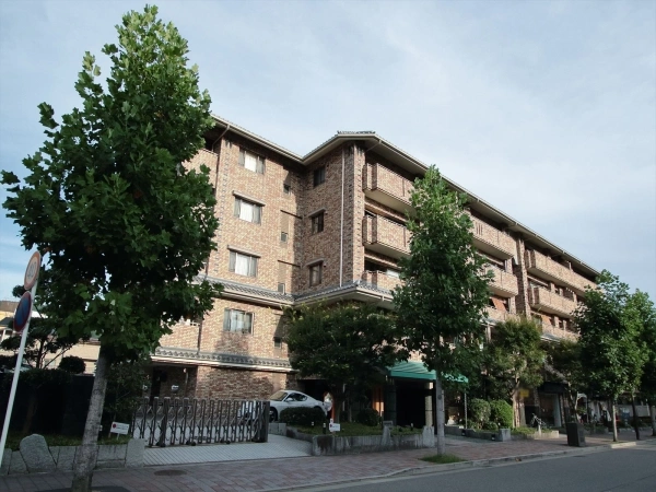 グランドヒルズ岡崎神宮道