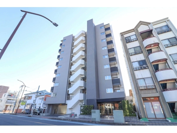 アーデル蕨　市役所通り