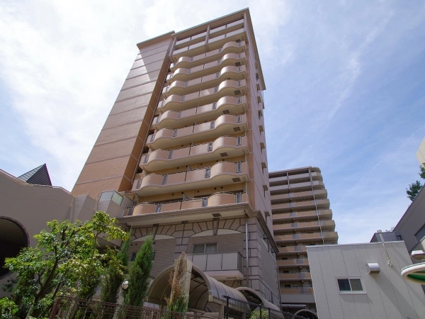 尼崎イスティー