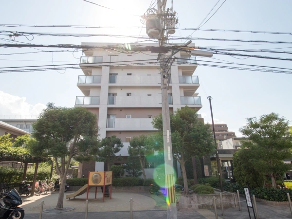 ロイヤルアーク伊丹