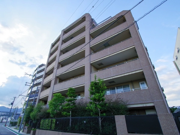 D’クラディア宝塚仁川・清渓の邸