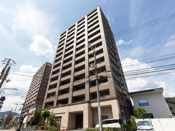 サーパス池田駅前