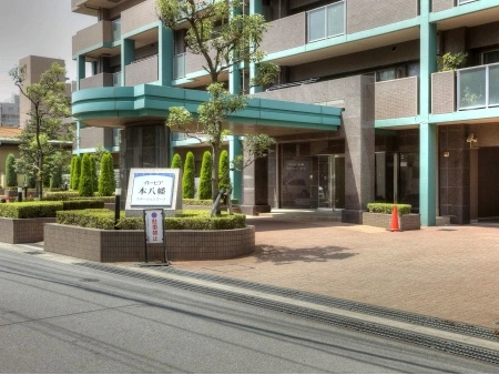 イトーピア本八幡ステーションコート