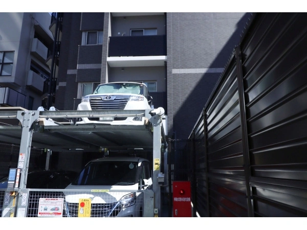 プレサンスロジェ上本町 
