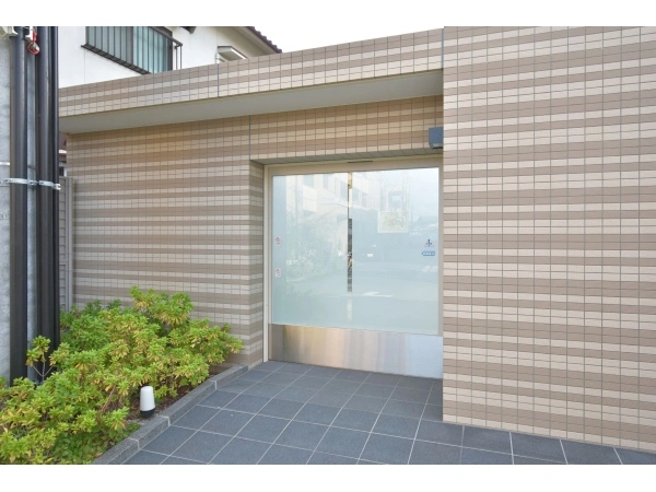 ブランニード千里丘  共用部