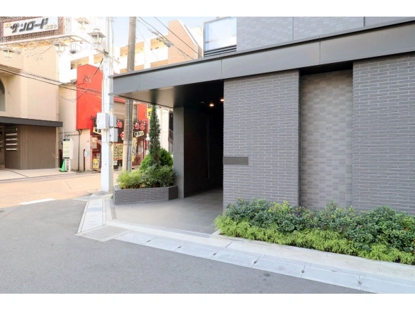 ルネ南柏駅前 
