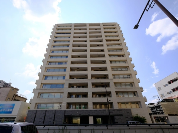 ロジュマン高槻ステーションフロント