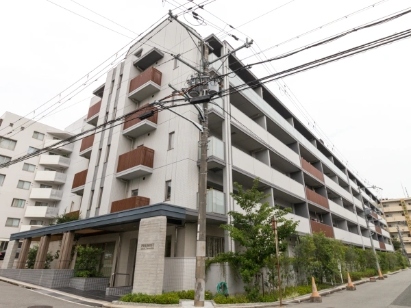 プレミスト千里・古江台