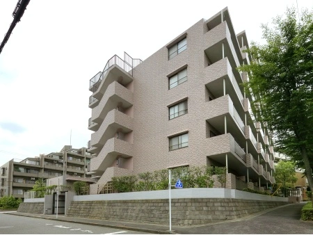 クィーンシティ稲城