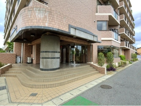 グリーンビレッジ浜野駅前