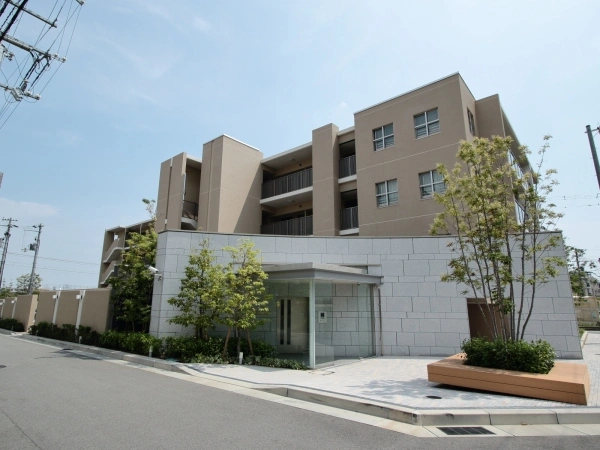 プラネスーペリア西宮仁川 C街区：外観