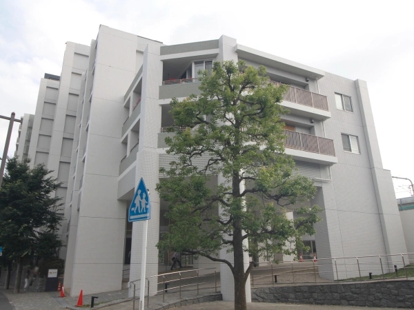 グレーシアシティ横浜いずみ中央ステーションアリーナ