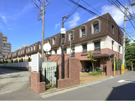 グローイングコート一橋学園