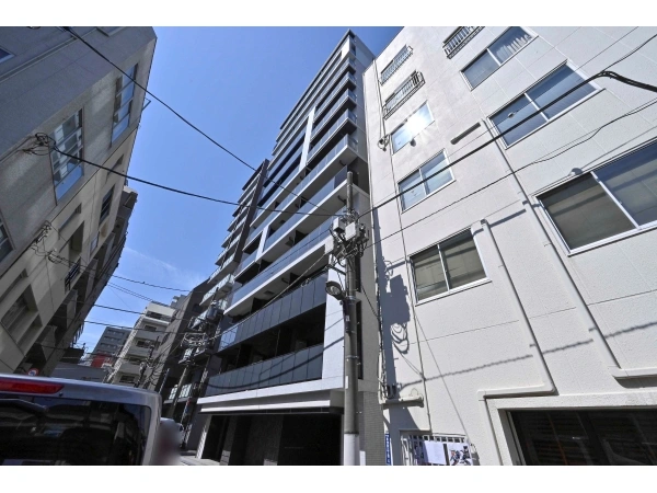 ピアース千代田東神田