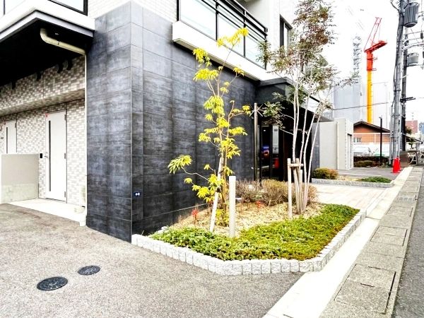 エスリード大津京町 敷地内