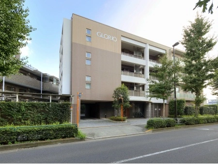 グローリオ東伏見