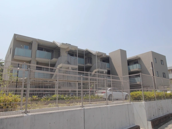 クレアホームズ永福町　蒼の邸