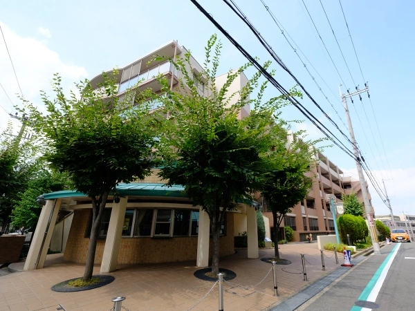 サンメゾン枚方朝日丘 外観（けやき館）