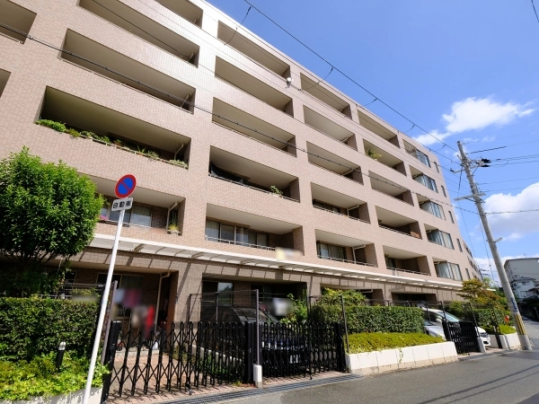 ジオ池田五月丘 外観（弐番館）