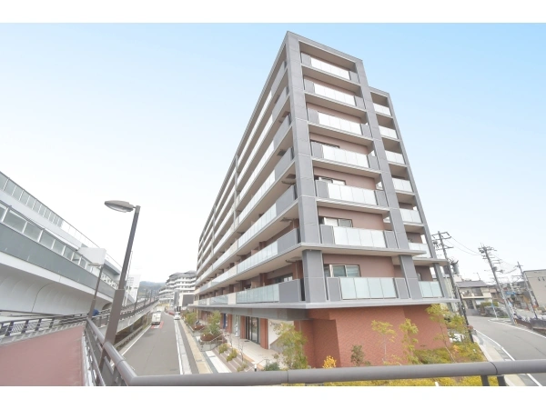 パデシオン長岡京西山天王山駅前 