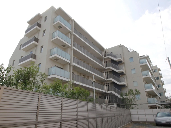アールブラン高津