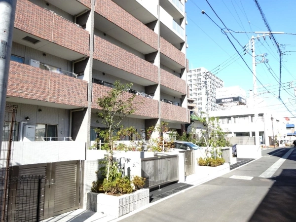 レリア朝霞本町