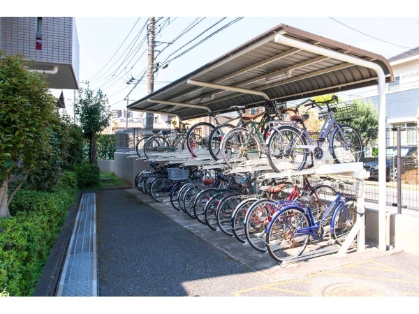 コスモ大宮加茂宮